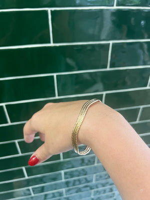 Yellow Gold Wave Bangle