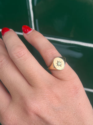 Parti Sapphire Signet Ring in 9ct Yellow Gold