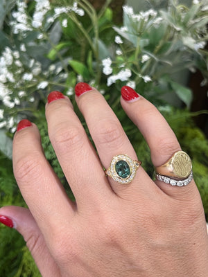 Green Tourmaline and Diamond Ring in 18ct Yellow Gold