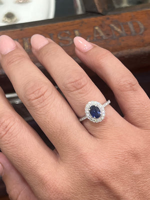 Ceylon Sapphire and Diamond Ring in 18ct White Gold