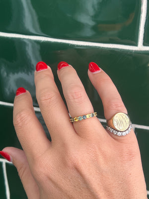 Australian Sapphire Band in 18ct Yellow Gold