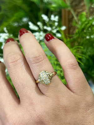 Diamond Ring in 9ct Yellow Gold