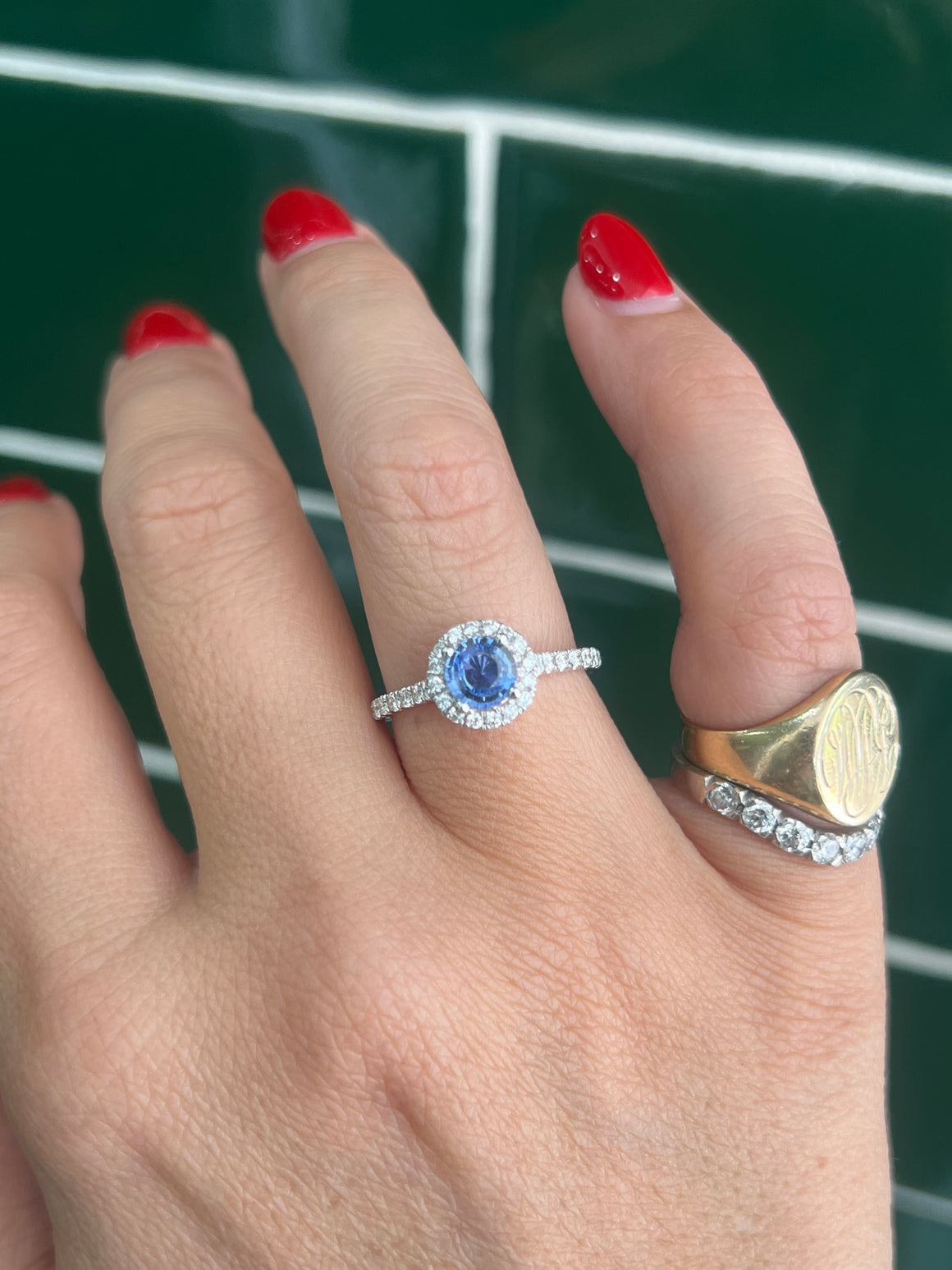 Ceylon Sapphire and Diamond Ring in 18ct White Gold