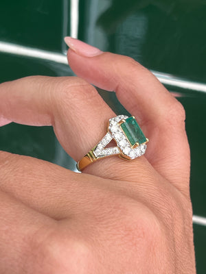 Emerald and Diamond Ring in 18ct Yellow Gold