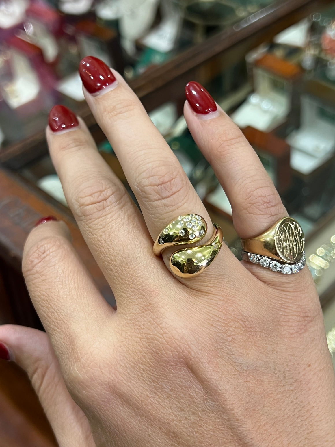 Diamond Crossover Ring in 18ct Yellow Gold