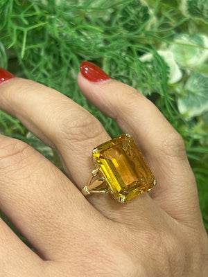 Citrine Ring in 9ct Yellow Gold