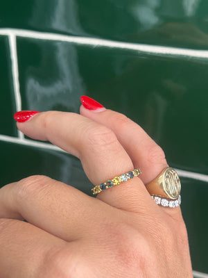 Australian Sapphire Band in 18ct Yellow Gold