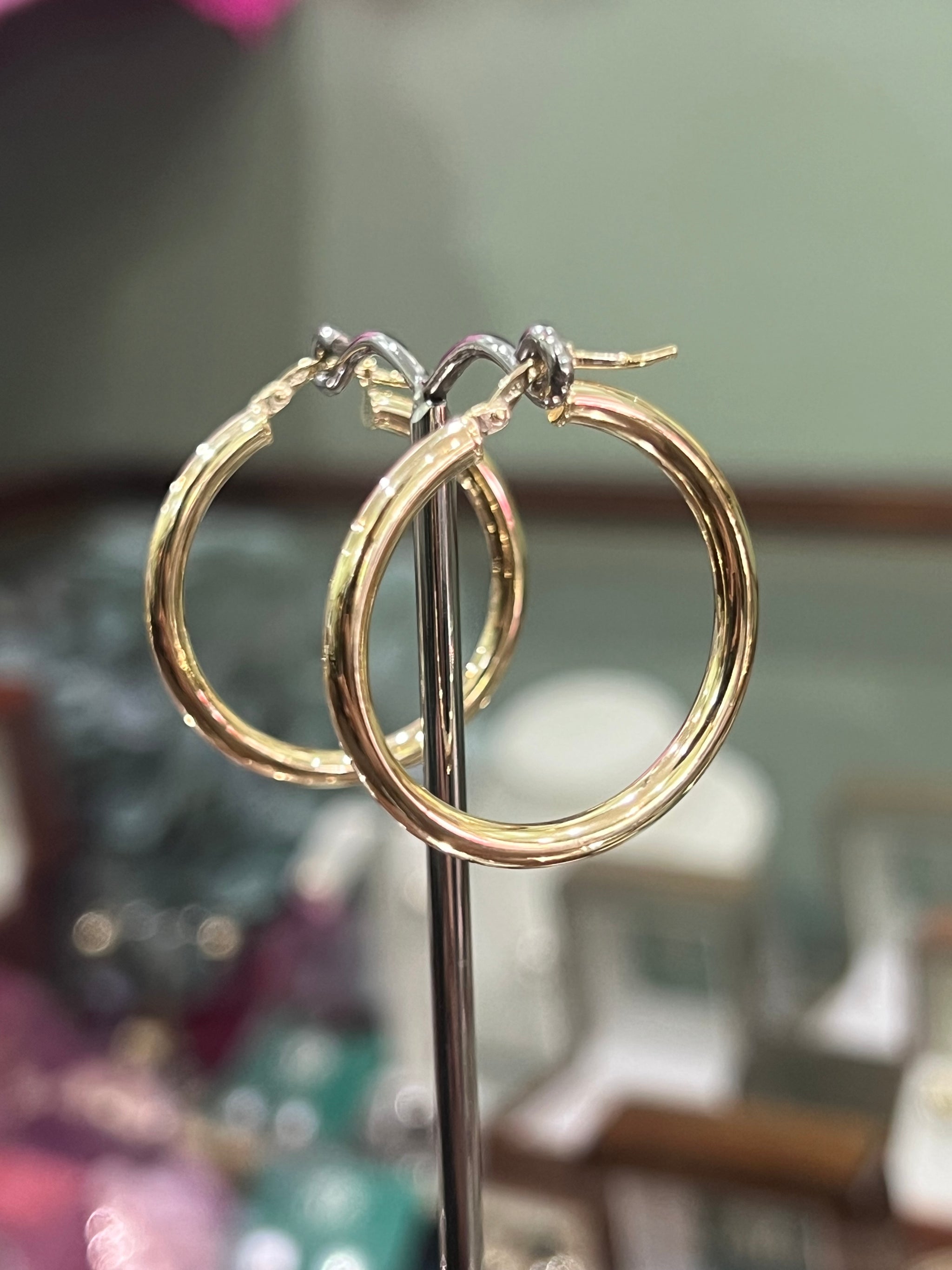 Italian Gold Hoops in 9ct yellow gold 35mm