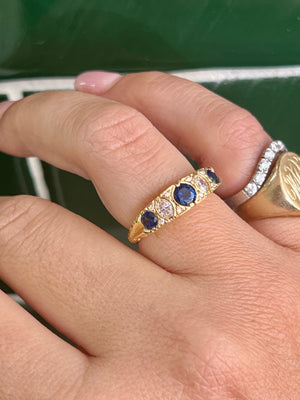 Australian Sapphire and Diamond Ring in 18ct Yellow Gold