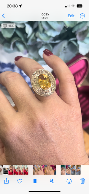 Citrine Ring in yellow gold