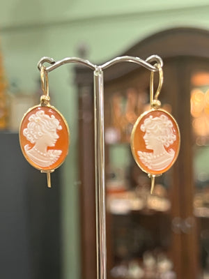 Small Lady Profile Cameo Earrings
